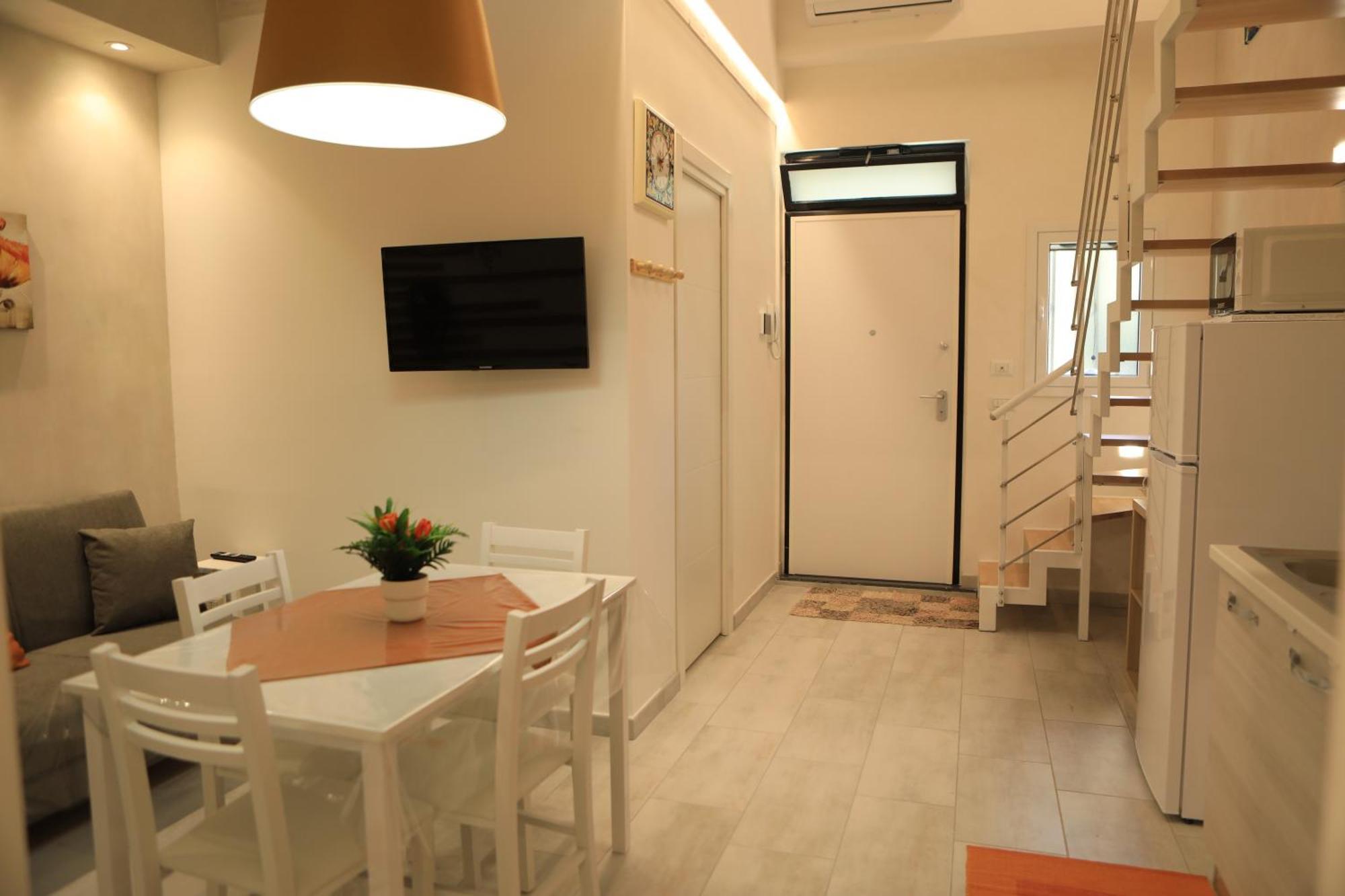 Apartamento Lulu'S House CTA Exterior foto
