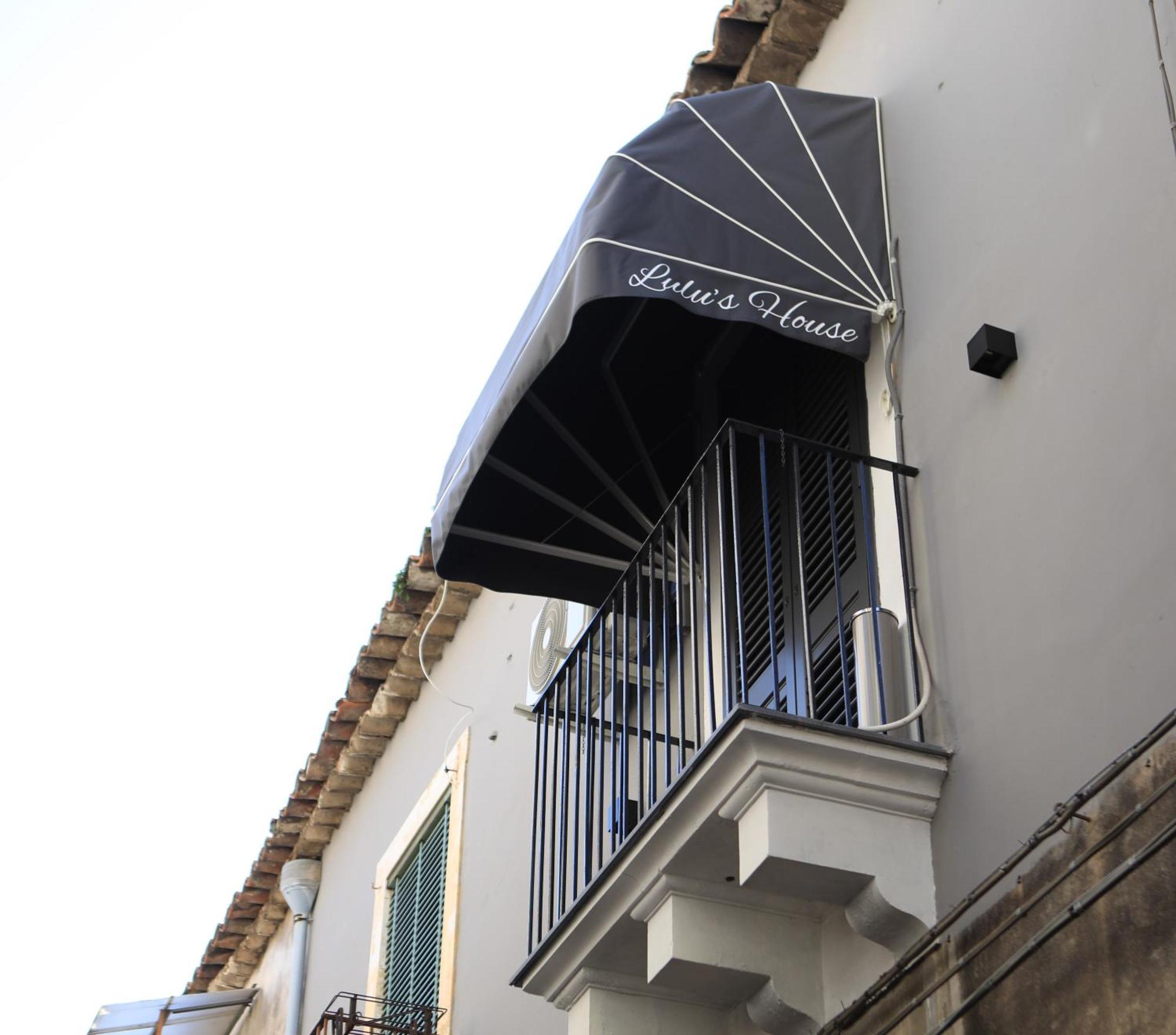 Apartamento Lulu'S House CTA Exterior foto